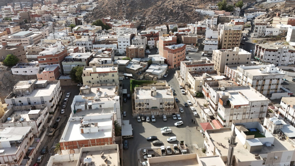 4- عمارة – جبل النور