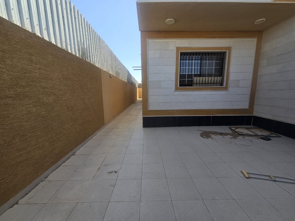 7-شقة سكنية بمساحة 229.37 م² في مدينة تبوك