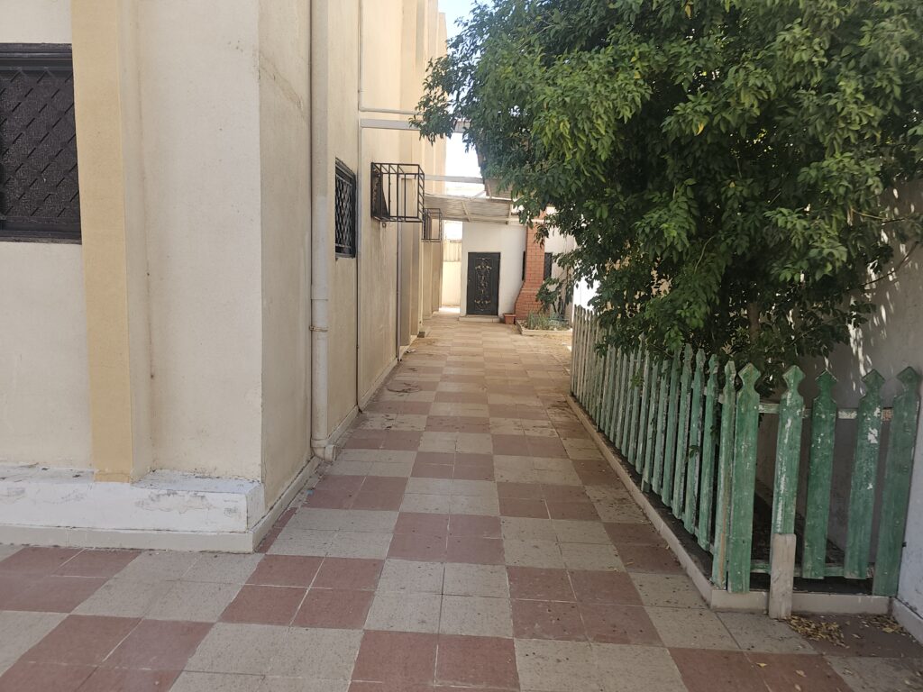 13- عمارة سكنية بمساحة 750 م² في مدينة تبوك