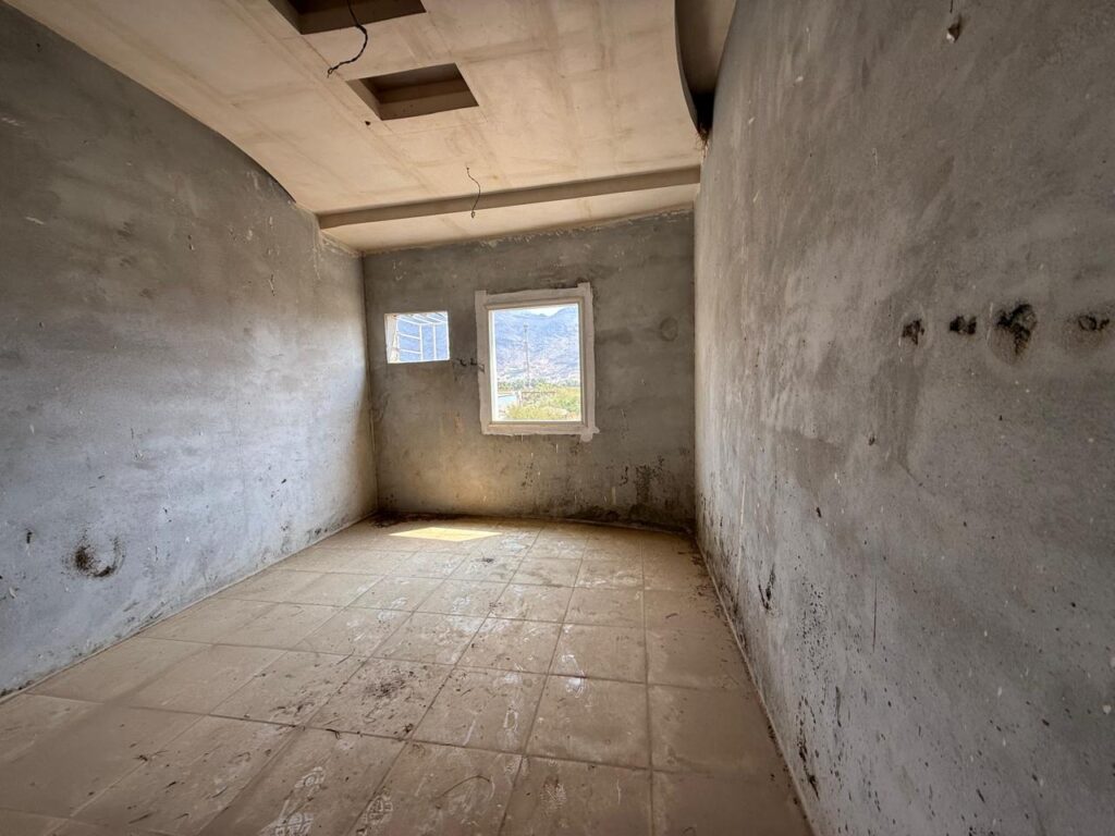 8-عمارة سكنية – الناظر بمساحة 1013 م² في مدينة محايل عسير