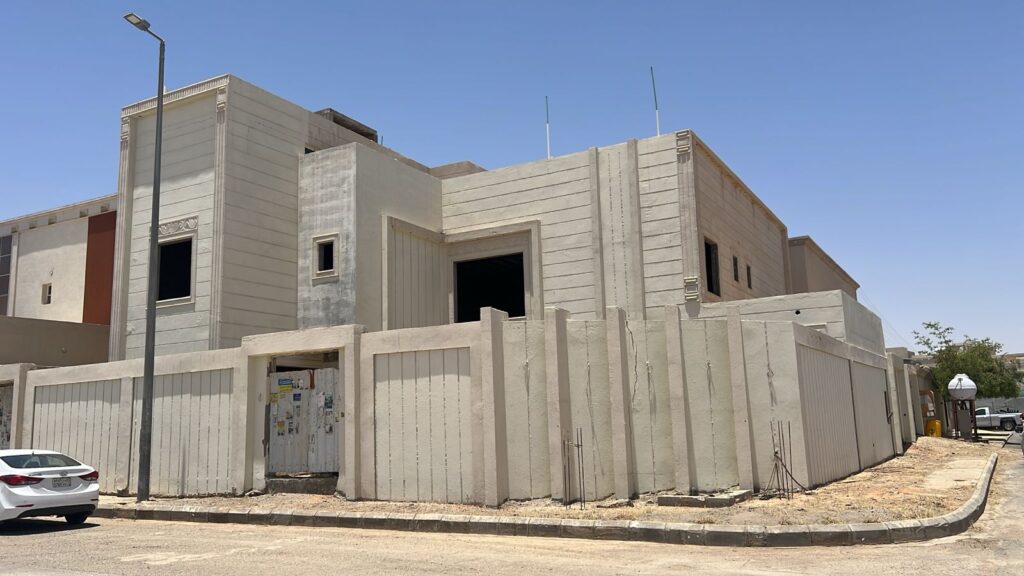 4-فيلا سكنية – حي المحمدية بمساحة 513 م² في مدينة عنيزة