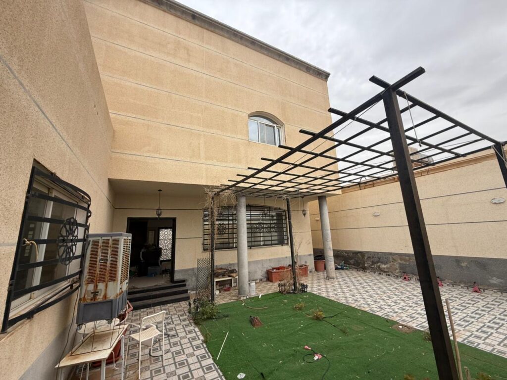6- فيلا سكنية في عنيزة في مدينة عنيزة