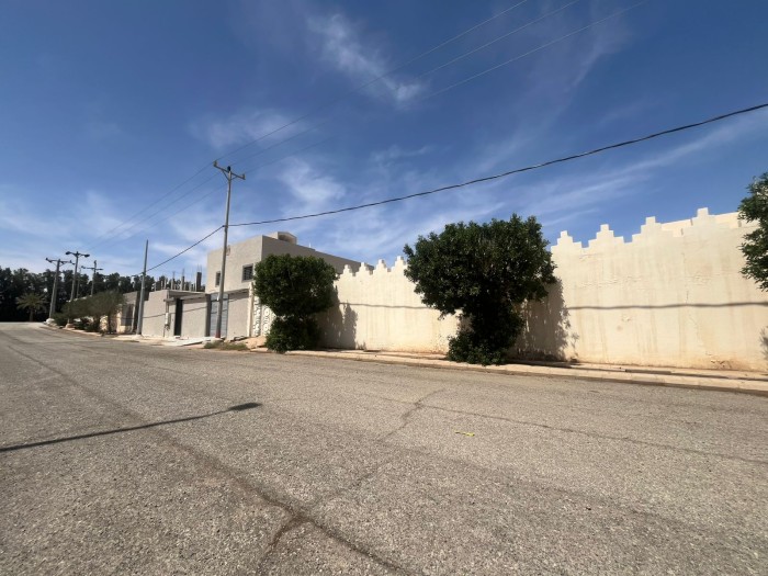 8- أرض سكنية في رياض الخبراء بمساحة 500 م² في مدينة رياض الخبراء