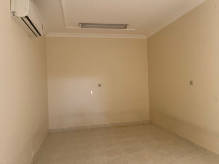 9-فيلا سكنية في رياض الخبراء بمساحة 770 م² في مدينة رياض الخبراء