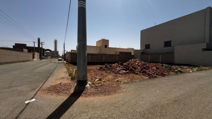 4- أرض سكنية في البدائع بمساحة 537.5 م² في مدينة البدائع
