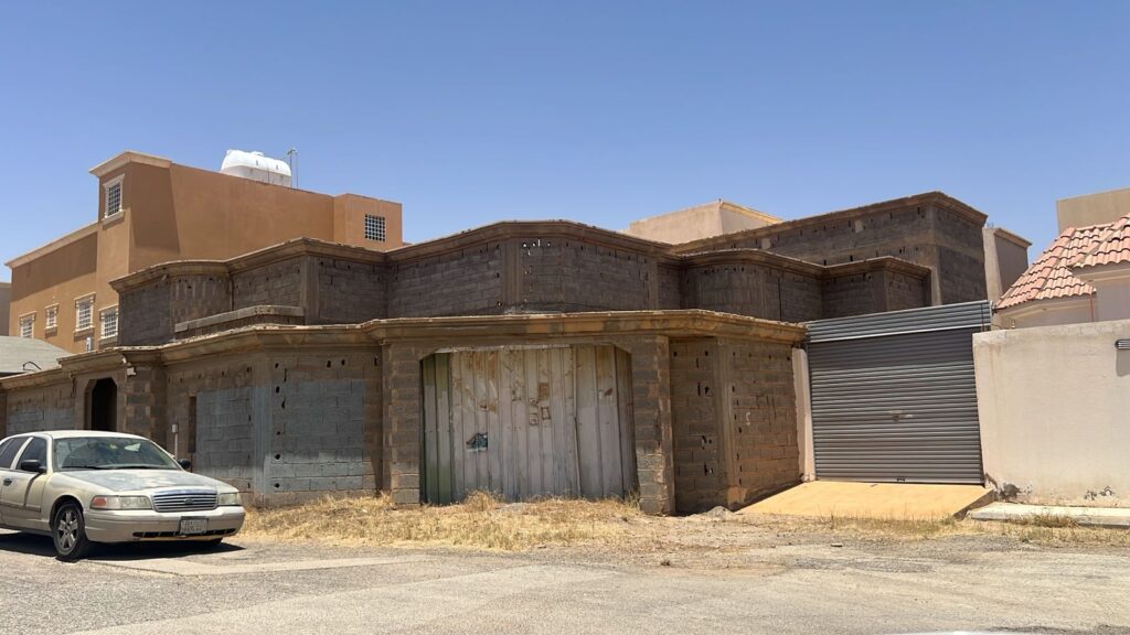 3- فيلا سكنية – حي الخالدية بمساحة 537 م² في مدينة عنيزة