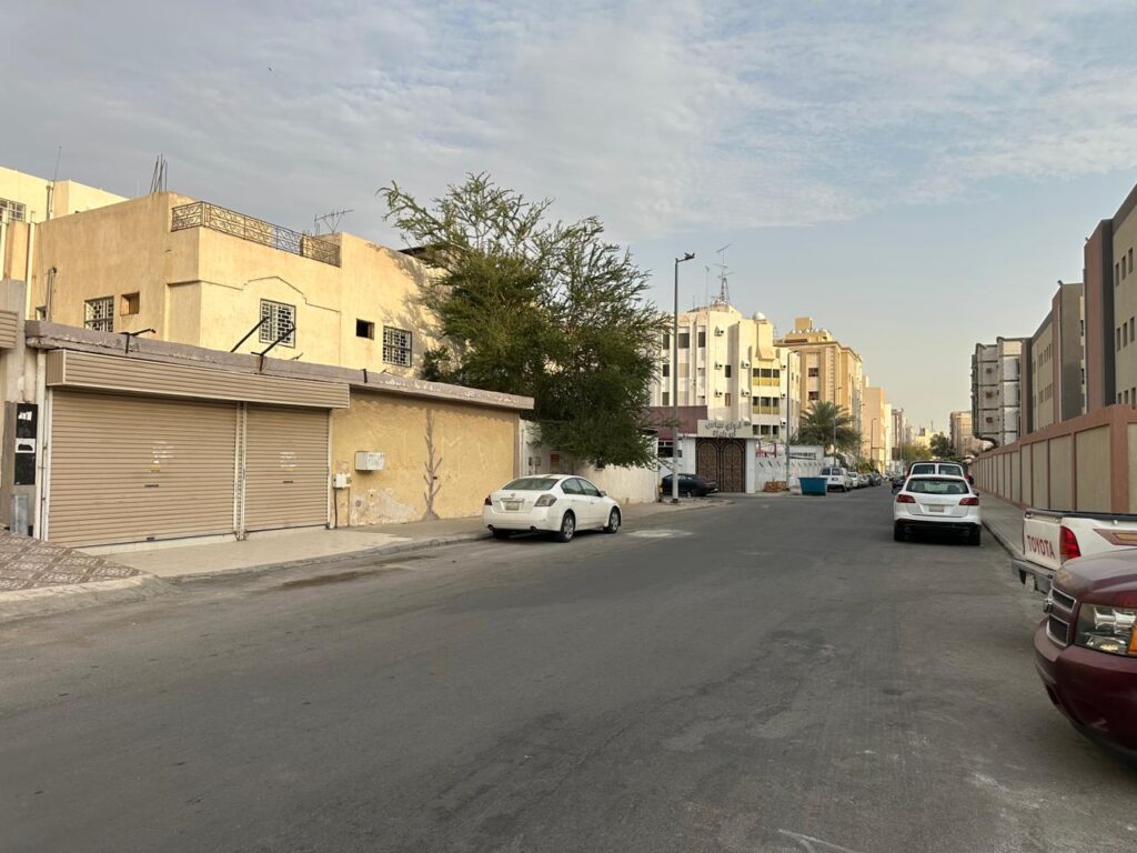 5-عمارة سكنية – مخطط الأمير أحمد بالرصيفه