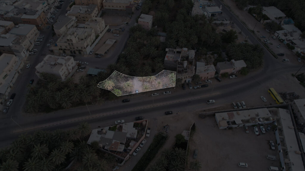 06 – أرض زراﻋﻴﺔ بمدينة المبرز – بمساحة 774.81 م²