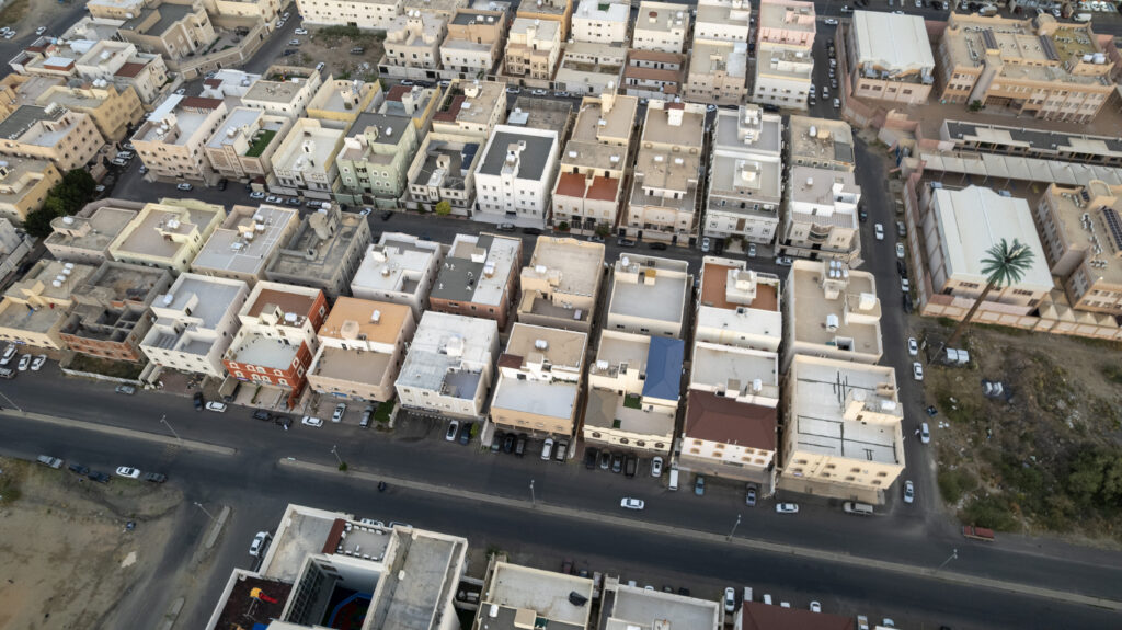 7-عمارة سكنية تجارية – الكدى