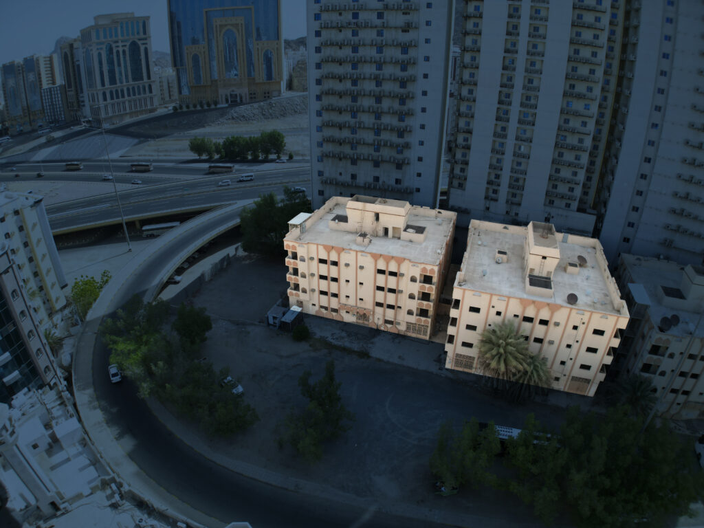 22-عمارتين سكنية – مخطط الامير عبدالله بن فيصل 1892.25م