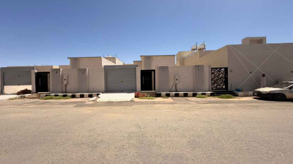 7- فيلا سكنية بمساحة 300 م² في مدينة الدوادمي