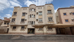 17- شقة سكنية بالمدينة المنورة حي الرانوناء صك رقم 440120002625