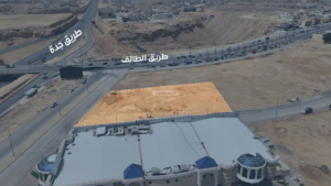 3- أرض تجارية 3383.75م2 بحي ظهرة لبن