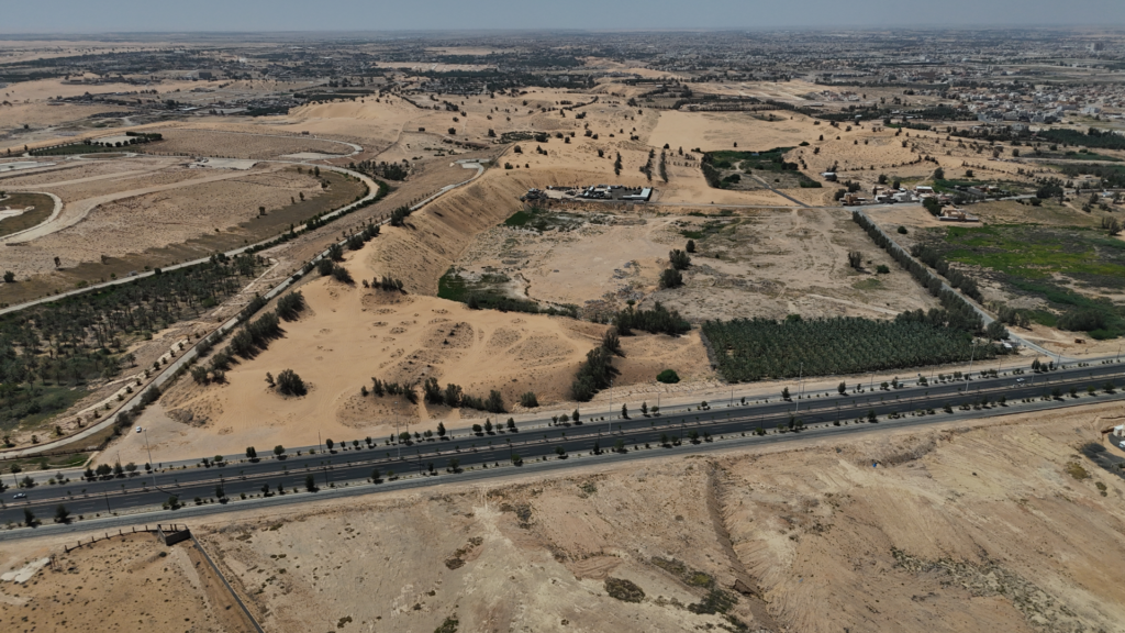 20- ارض زراعية 40,000م2 بحي النفل