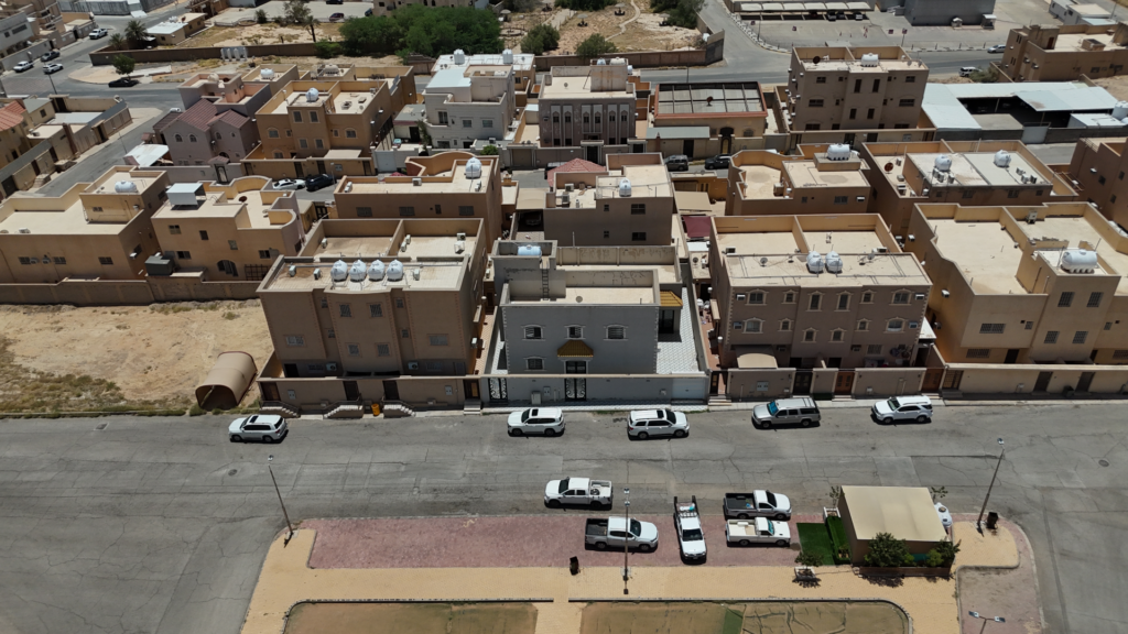 8- فيلا سكنية 395م2 بحي الشفاء