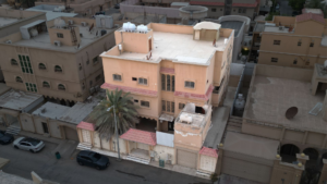 4- فيلا سكنية بمساحة 500 م² في مدينة المبرز