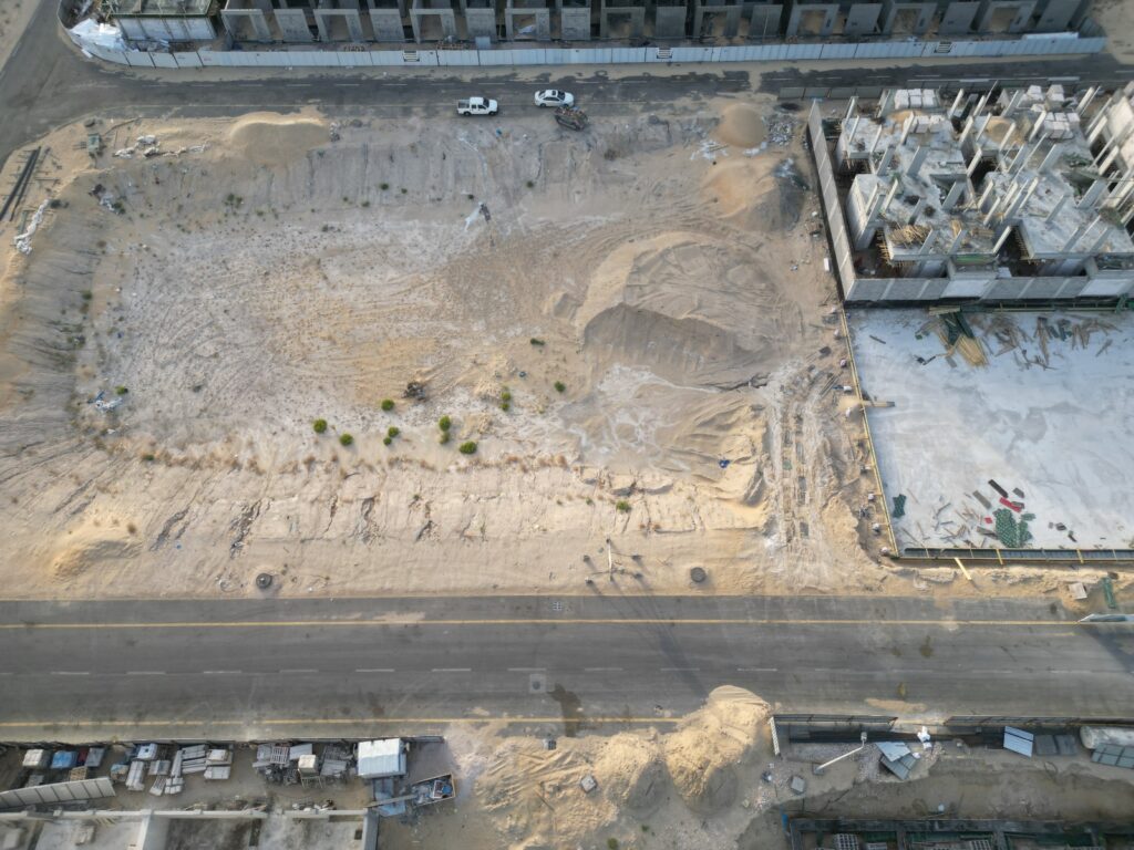 3-أرض سكنية – المنار