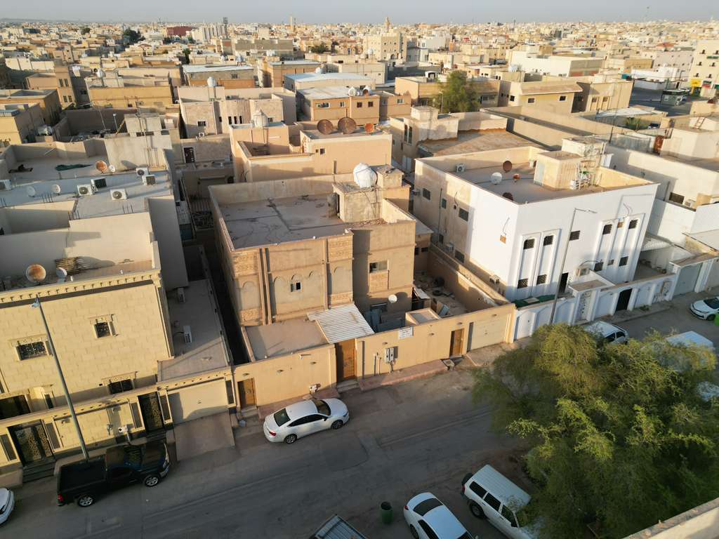 3-فيلا سكنية بحي النهضة بمساحة 400 م² في مدينة الخرج