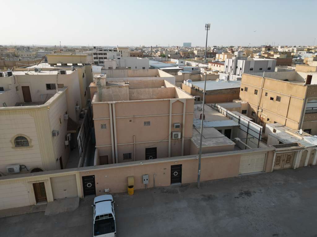 5- فيلا سكنية بحي الخالدية بمساحة 385.63 م² في مدينة الخرج