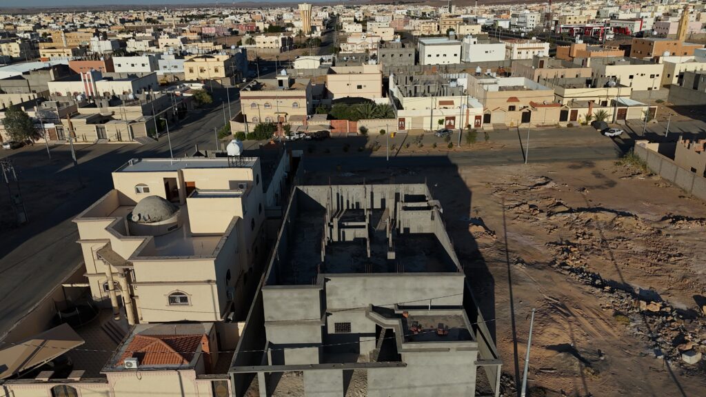 10-عمارة قيد الإنشاء – الرحمانية