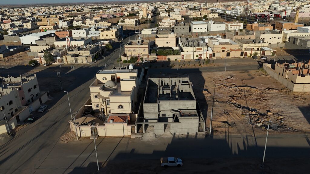 10-عمارة قيد الإنشاء – الرحمانية