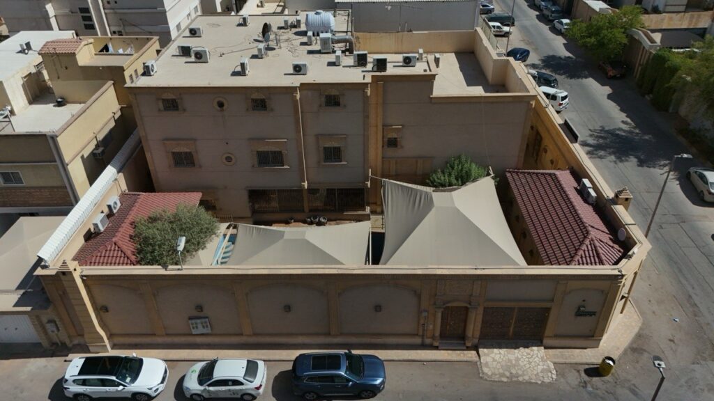 2-فيلا سكنية بمساحة 854 م² في مدينة الرياض