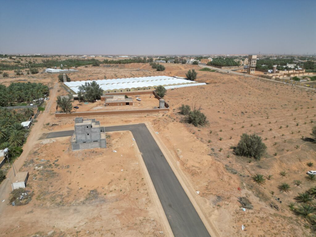 5- العقار عبارة عن ارض سكنية بحي الخضر بمساحة 467.65 م² في مدينة بريدة
