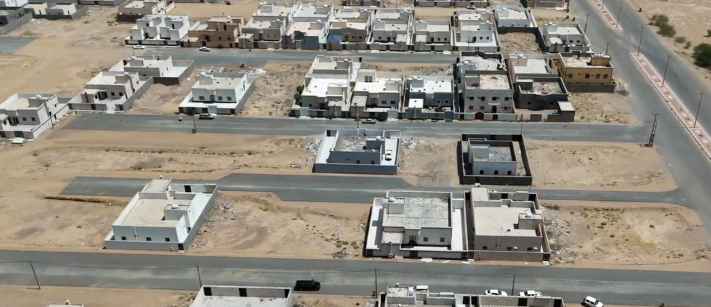 2-الأصل 290625 فيلا سكنية في حي الجدر الشرقي – بمساحة 625 م² في مدينة رنية