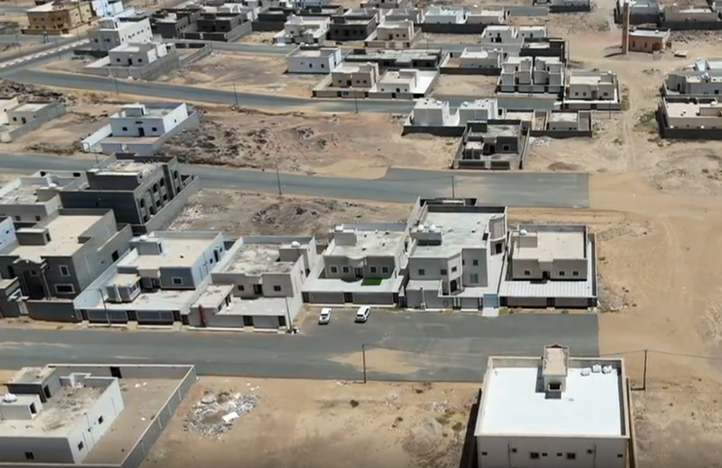 7- الأصل 287385 فيلا سكنية في حي الجدر الشرقي – بمساحة 600 م² في مدينة رنية