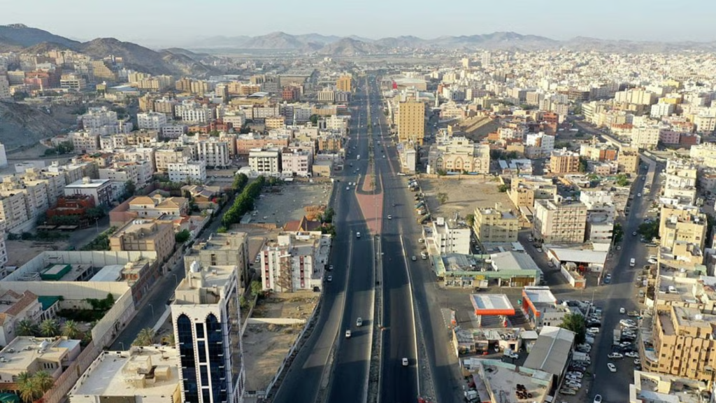 مشاريع إستراتيجية بقيمة 33.5 مليار ريال تعزز مكانة المدينة المنورة في قطاع المقاولات