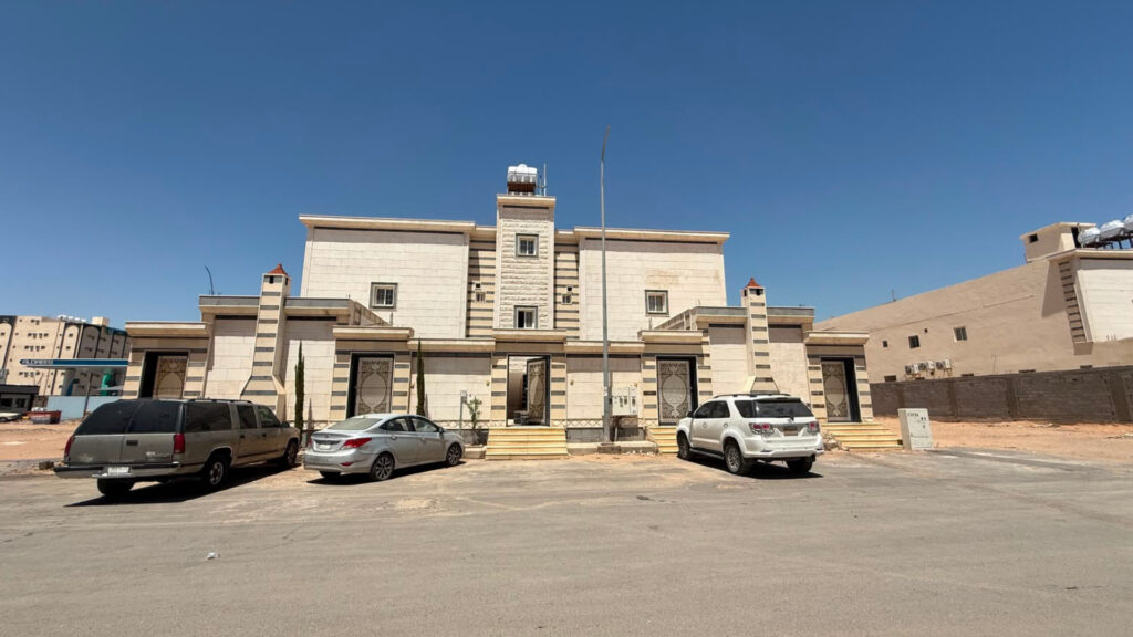 9-شقة سكنية بحي المصيف 2 بمساحة 256.01 م² في مدينة تبوك