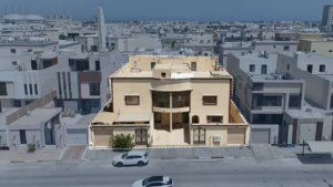 4-شقة سكنية 252.47م2 بحي التحلية