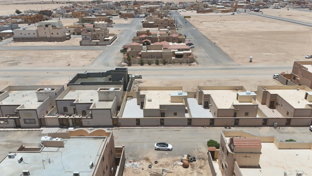5-فيلا سكنية 440م2 بحي الروضة