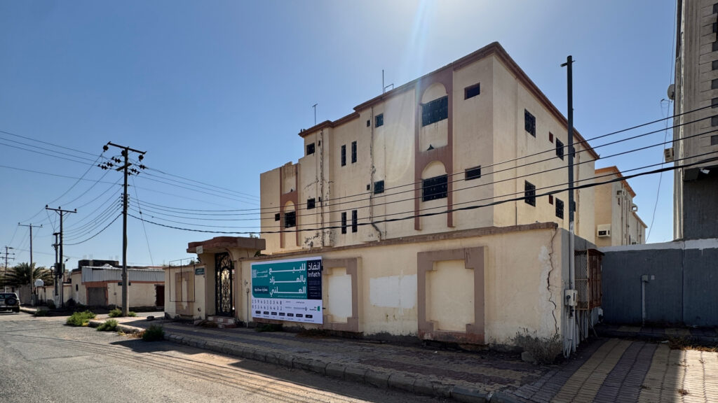 7-عمارة سكنية بحي المخطط العام المعتمد