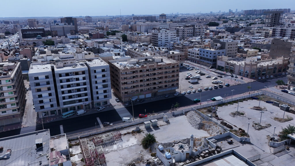 3-عمارة بحي العدامة