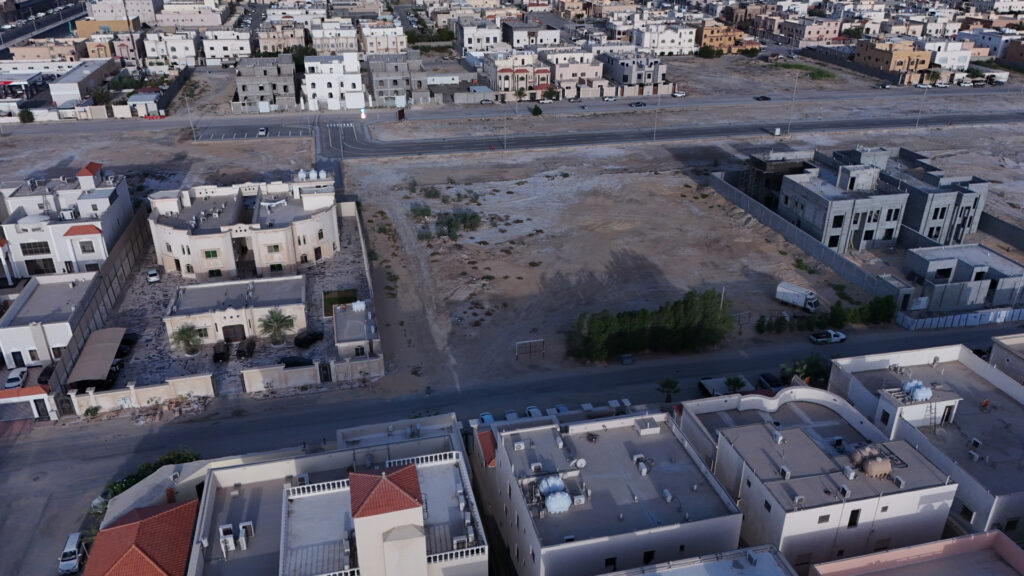 9-أرض سكنية بحي الفرسان البيضاء