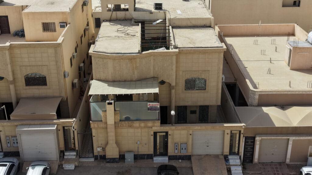 5-فيلا سكنية بحي ظهرة لبن