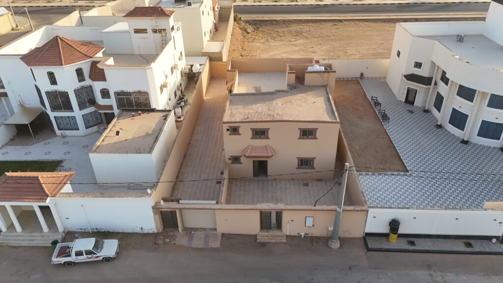 7- فيلا سكنية بمساحة 608.15 م² في مدينة الأسياح
