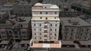 4-عمارة سكنية في حي مدائن الفهد بمساحة 644م