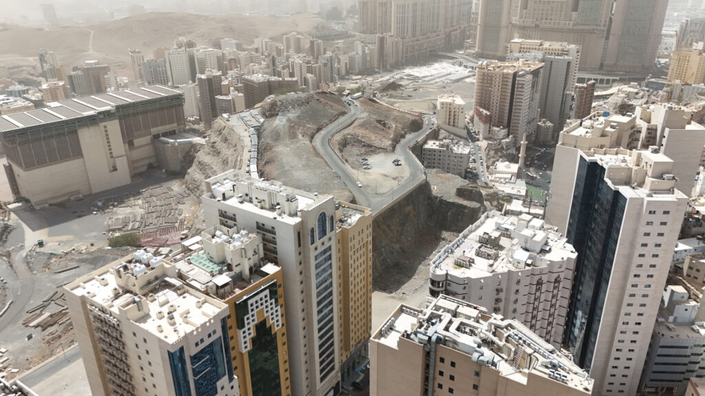 1-فندق – حي المسفلة