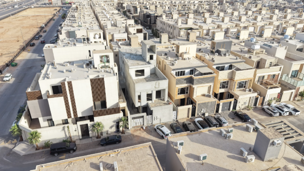 1- فيلا سكنية بمساحة 336 م² في مدينة الرياض