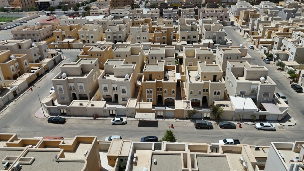 7-فيلا سكنية 405م2 بحي الصفراء