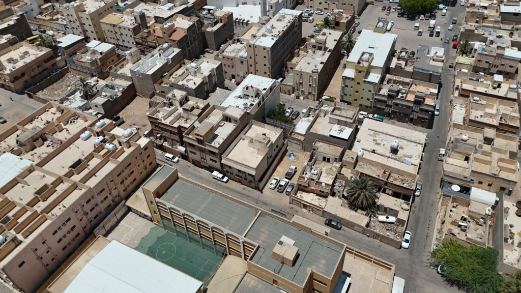 12-أرض سكنية 198.72م2 بحي الخبيب