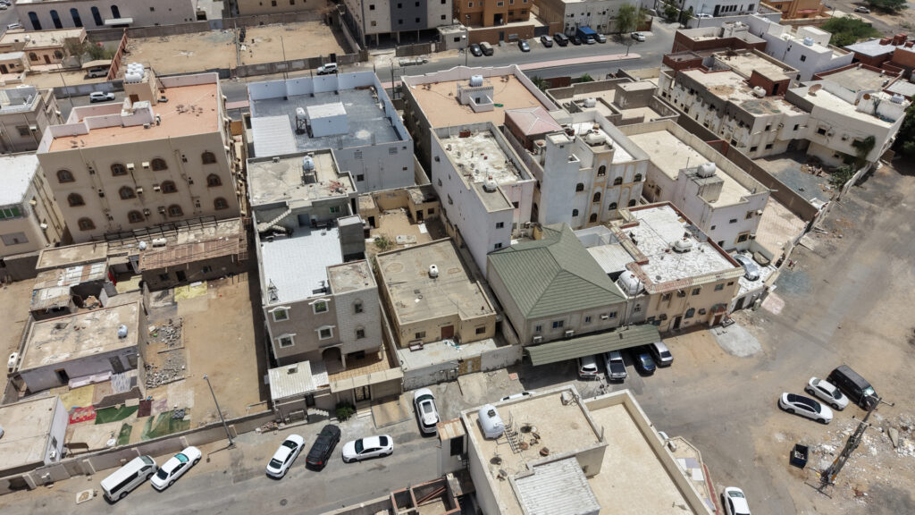 4-بيت شعبي 465.5م2 بحي الرغامة