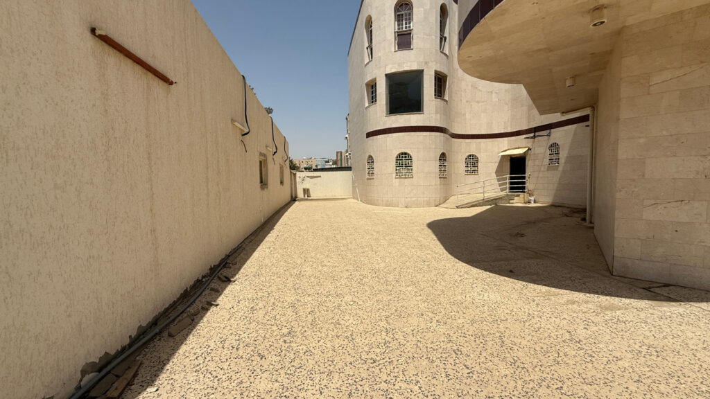 4-فيلا سكنية 1500م2 بحي مخطط الشرائع رقم 7