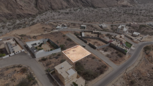 10-أرض سكنية – الحنجور