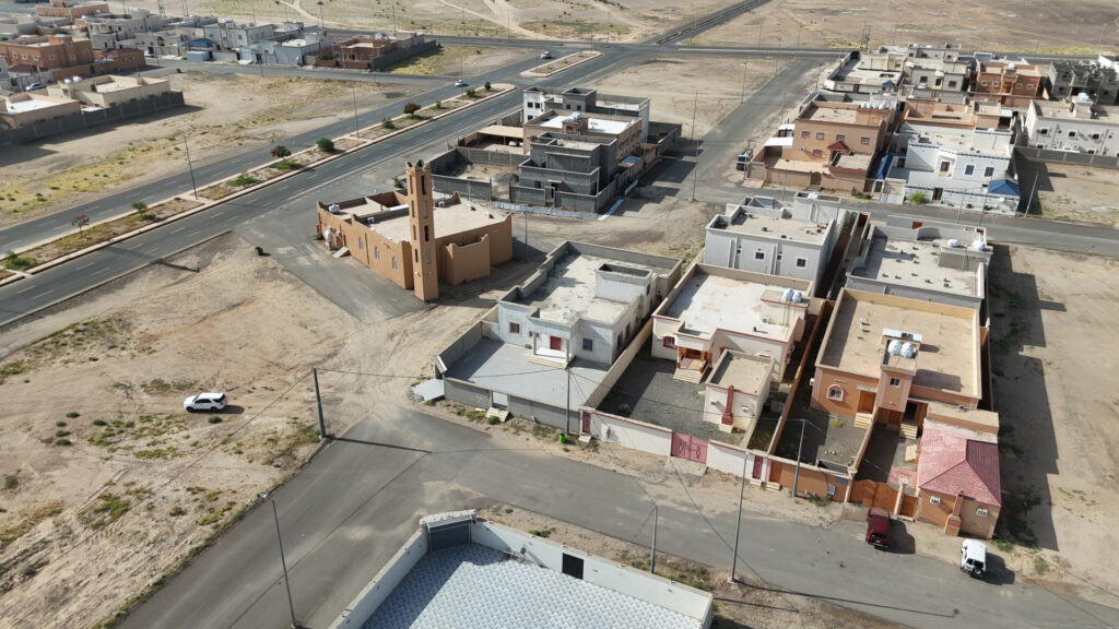 12-فيلا سكنية بحي التعاون بمحافظة تثليث
