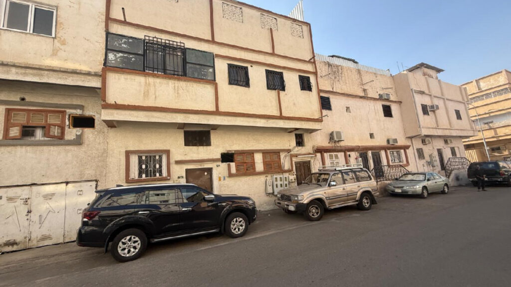 2-عمارة سكنية بحي الشهداء الشمالي