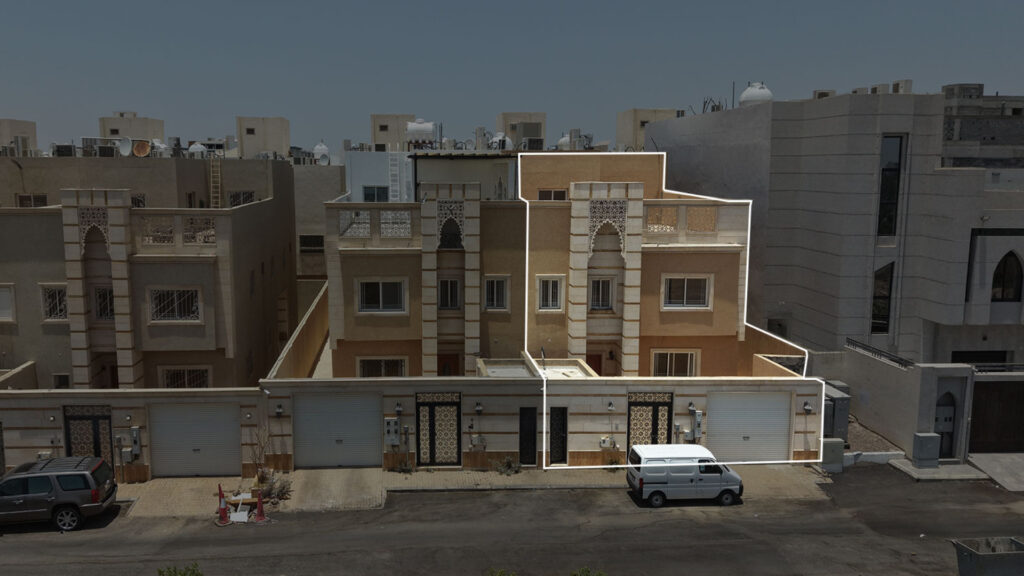 5-فيلا سكنية بحي مذينب
