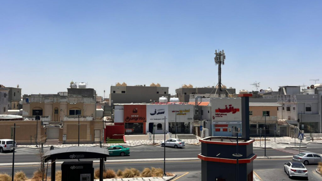6-مبنى سكني – تجاري بمساحة 518م بحي عبدالله فؤاد- الدمام – الدمام